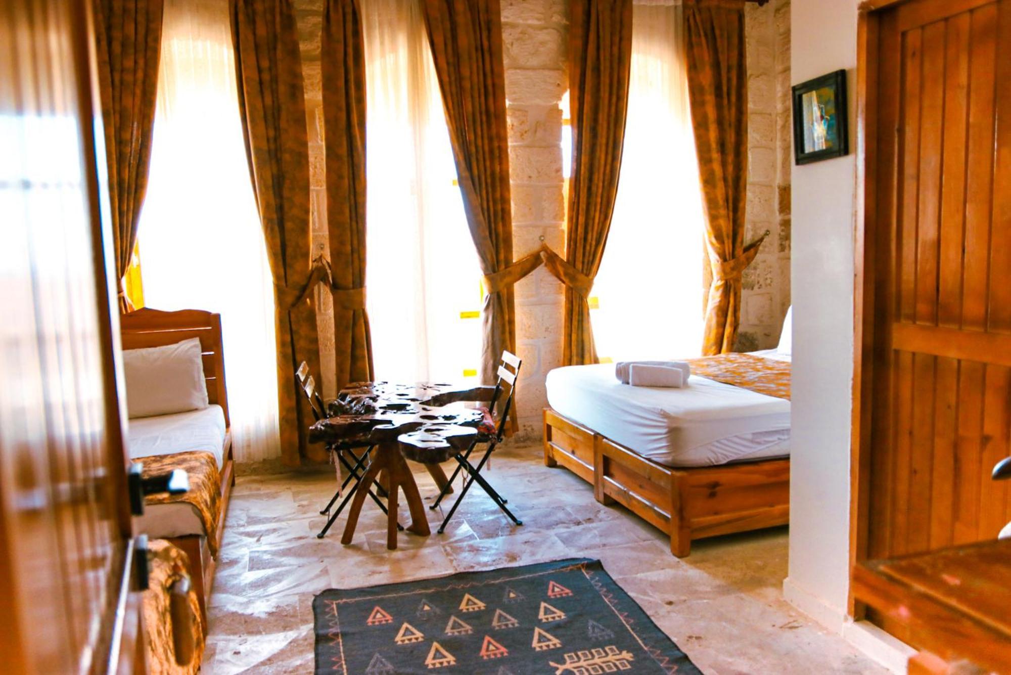 Mons Masius Hotel Teras Midyat Esterno foto